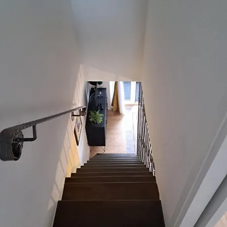Etagenwohnung Sara Apartman