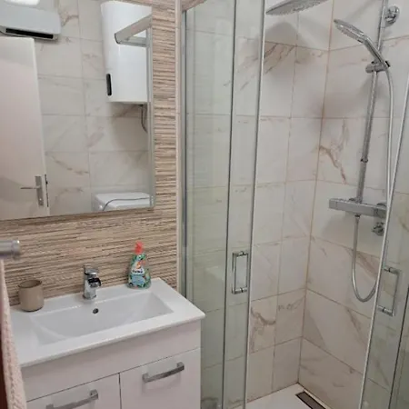 Apartman Etagenwohnung Sara